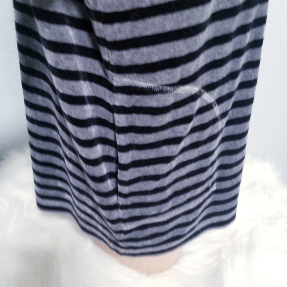 Talbots gray black stripe pullover sweater activewear MEDIUM - Picture 6 of 6